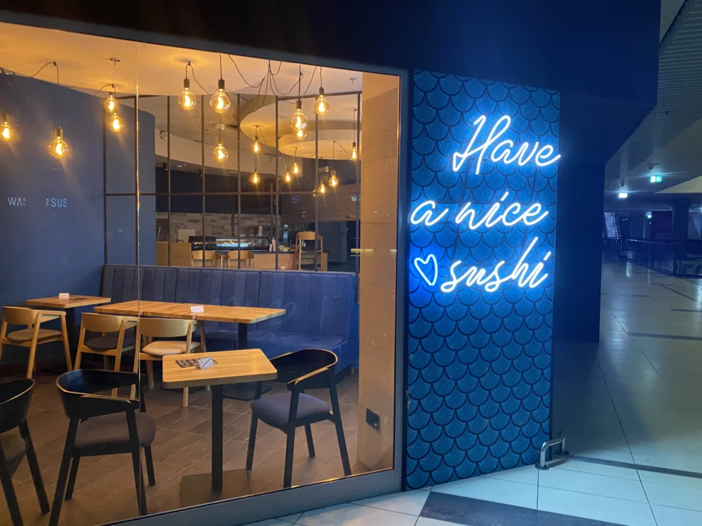 LED neon v Galerii Pasaż Grunwaldzki